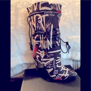 Azalea Wang Laser bootie